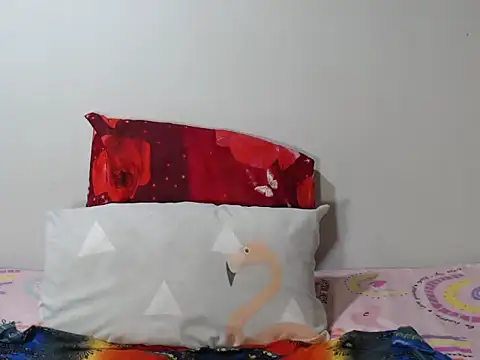 NaughtyHornyBitch  online show from October 22, 5:02 pm