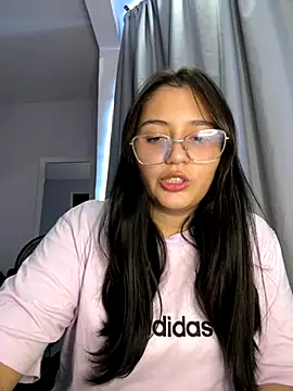 Snapshot of Angeldusttt chatting on September 16, 5:47 pm Angeldusttt online show from September 16, 5:47 pm