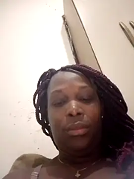 Snapshot of Morena_2021 chatting on August 2, 10:57 am Morena 2021 online show from August 2, 10:57 am