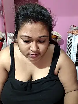 hotbhabhi011 online show from April 13, 12:38 am