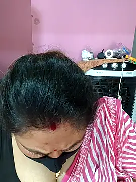 hotbhabhi011 online show from April 21, 5:03 am