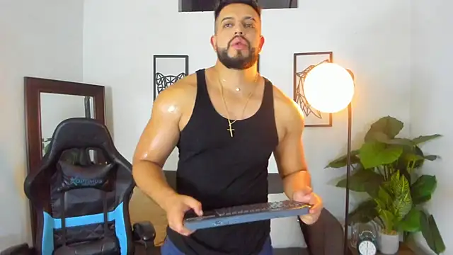 Justin kingX7 online show from January 18, 12:47 am