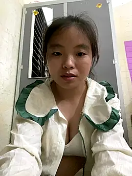 viluna online show from November 6, 1:12 pm