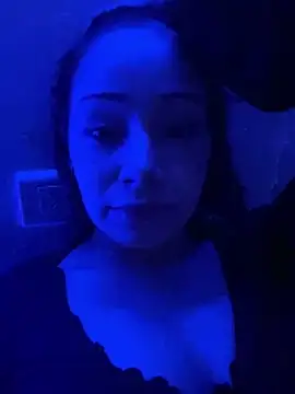 tunenahott online show from November 30, 7:51 pm