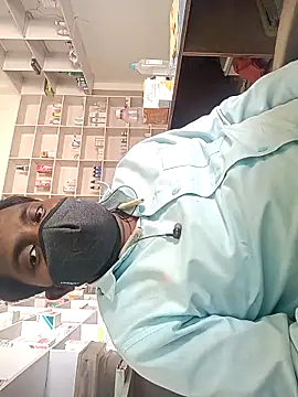 Snapshot of blackdick44 chatting on September 15, 7:30 am blackdick44 online show from September 15, 7:30 am