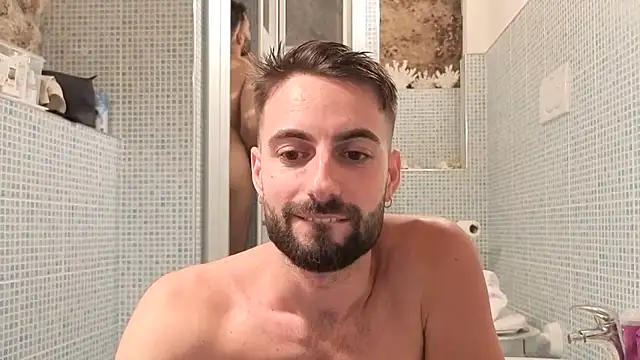 Amicisegreti online show from June 14, 6:54 pm