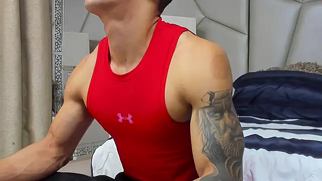 Snapshot of adrian_ray chatting on November 5, 6:08 pm adrian ray online show from November 5, 6:08 pm