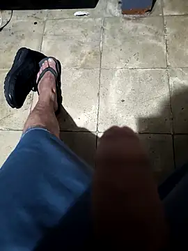 Snapshot of Aaia93 chatting on September 15, 11:21 am Aaia93 online show from September 15, 11:21 am