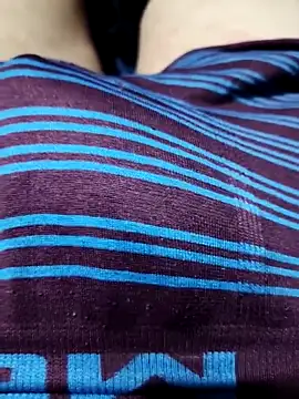 Snapshot of Aaia93 chatting on October 9, 7:17 am Aaia93 online show from October 9, 7:17 am