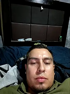 Snapshot of Aaia93 chatting on November 23, 2:55 am Aaia93 online show from November 23, 2:55 am