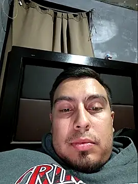 Snapshot of Aaia93 chatting on December 4, 6:34 am Aaia93 online show from December 4, 6:34 am