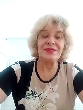 52MiaLove02 online show from September 18, 5:09 am