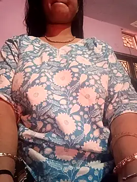 priya-kumari22 online show from December 18, 12:49 am