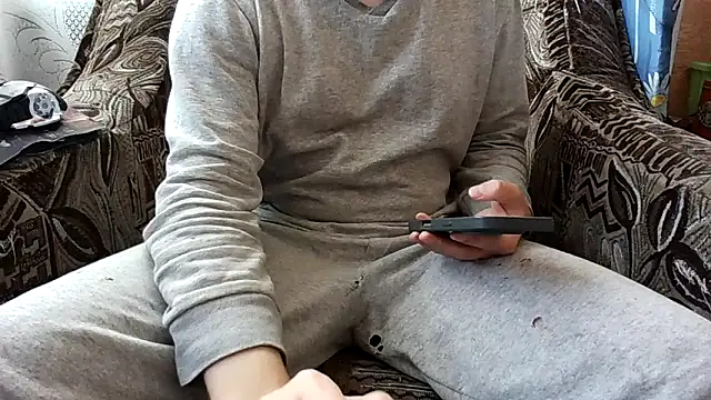 Snapshot of marik_goldd chatting on September 22, 1:46 pm marik goldd online show from September 22, 1:46 pm