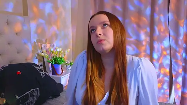 Snapshot of DorothyBurke chatting on October 24, 11:28 am DorothyBurke online show from October 24, 11:28 am