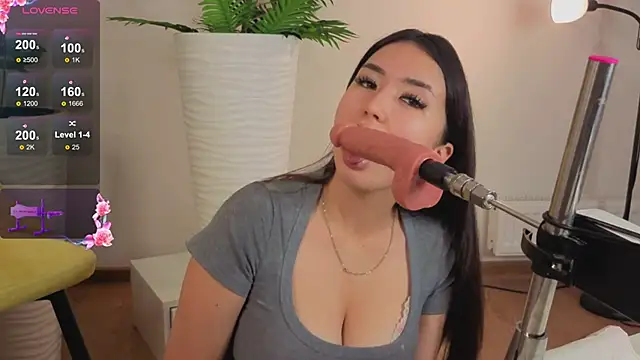 HellyPolly online show from October 4, 12:41 am