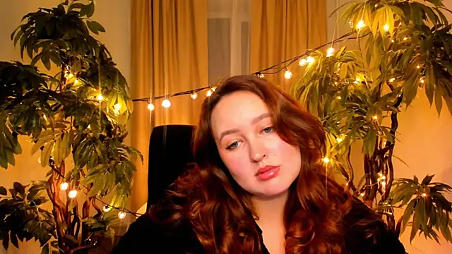 LindaCarson online show from November 18, 10:20 am