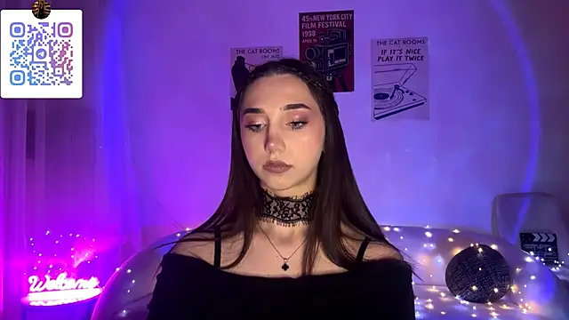 LinaMour online show from April 14, 10:49 pm