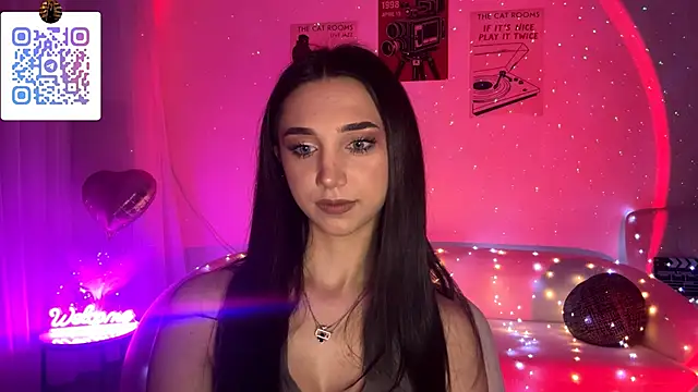 LinaMour online show from April 22, 10:22 pm