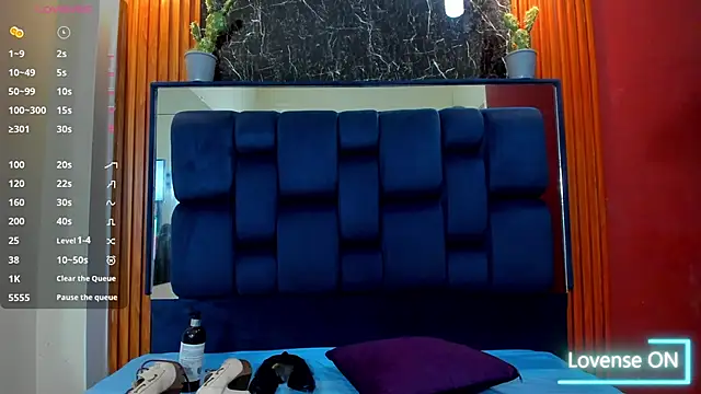 JisooLuv online show from October 25, 2:56 pm