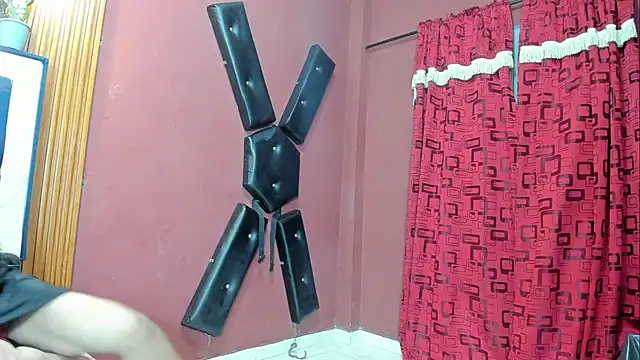 JisooLuv online show from December 5, 7:21 pm