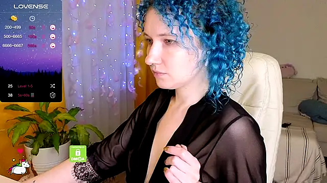 Snapshot of Kitty_Kisss chatting on September 19, 12:56 am Kitty Kisss online show from September 19, 12:56 am