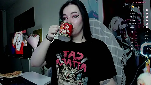 MargarettRose online show from February 5, 1:21 am