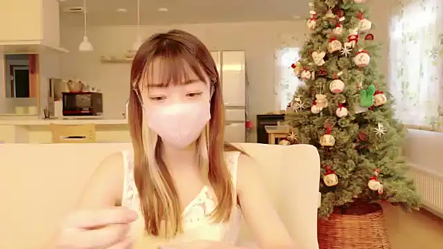 Snapshot of SUZU_1201 chatting on November 8, 11:47 pm SUZU 1201 online show from November 8, 11:47 pm