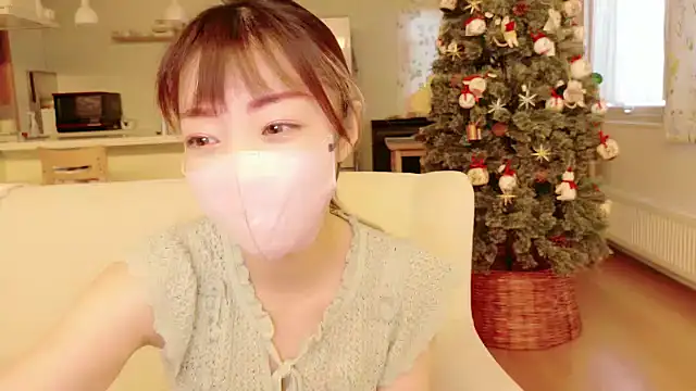 Snapshot of SUZU_1201 chatting on November 10, 12:09 am SUZU 1201 online show from November 10, 12:09 am