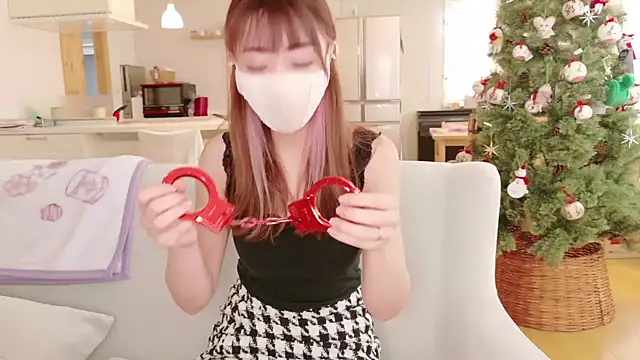 Snapshot of SUZU_1201 chatting on November 18, 12:05 am SUZU 1201 online show from November 18, 12:05 am