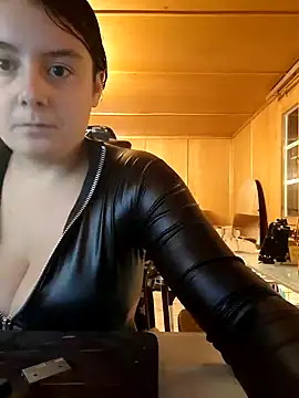 YoungLiisaxx online show from September 24, 6:11 pm