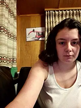 YoungLiisaxx online show from February 3, 5:29 pm