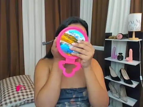 TsUncutKaren online show from October 2, 5:25 am