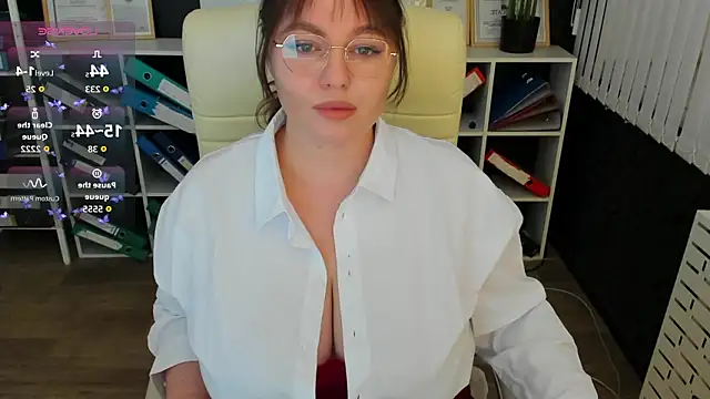  feel me  online show from February 14, 1:46 am