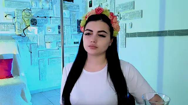 Snapshot of NaomiWilsons chatting on October 14, 8:48 am NaomiWilsons online show from October 14, 8:48 am