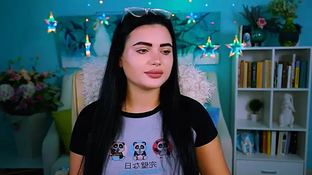 NaomiWilsons online show from November 11, 1:44 pm