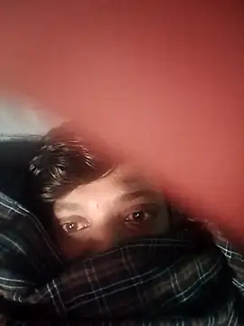 Snapshot of mohiraj chatting on January 15, 11:48 am mohiraj online show from January 15, 11:48 am