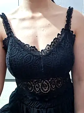 Mlemmz online show from April 24, 11:34 am