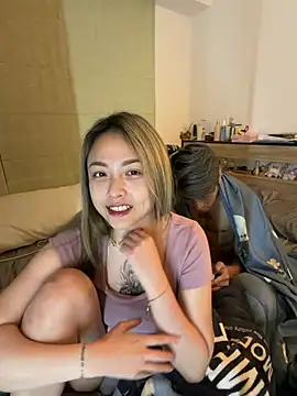Snapshot of tw_feibaby chatting on April 14, 2:23 pm tw feibaby online show from April 14, 2:23 pm