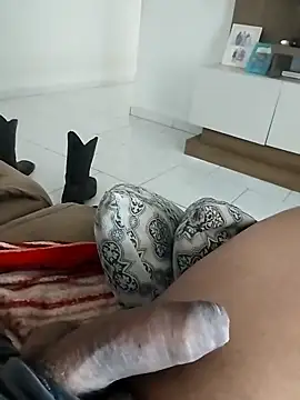 Snapshot of Dominador_masoquista chatting on September 19, 6:08 pm Dominador masoquista online show from September 19, 6:08 pm