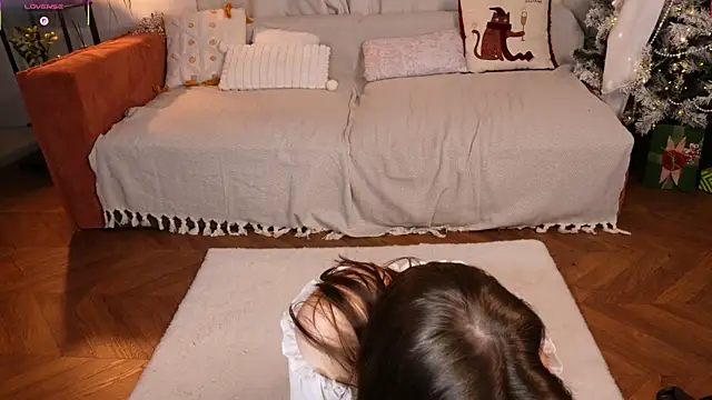 ttragedienne online show from January 9, 3:53 am