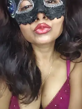Snapshot of yours_sugar_babe chatting on May 28, 3:20 pm yours sugar babe online show from May 28, 3:20 pm