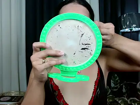 Snapshot of Kiethmadison_Miller chatting on September 25, 7:34 am Kiethmadison Miller online show from September 25, 7:34 am