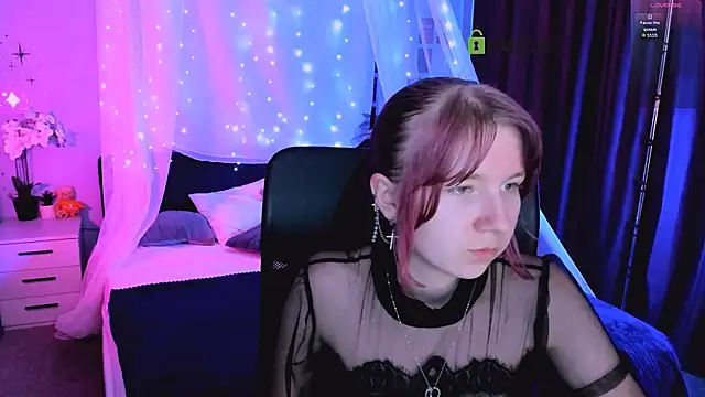 Snapshot of gloria_bubble chatting on May 9, 7:08 pm gloria bubble online show from May 9, 7:08 pm