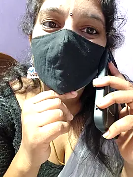 luci-queen online show from September 13, 3:12 pm