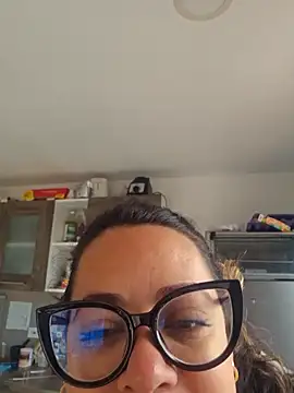 Nicoleefaith  online show from April 1, 1:41 pm