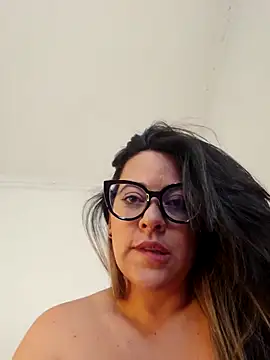 Snapshot of Nicoleefaith_ chatting on May 9, 11:48 am Nicoleefaith online show from May 9, 11:48 am