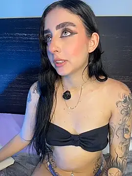Snapshot of sharlot24 chatting on May 26, 3:24 am sharlot24 online show from May 26, 3:24 am