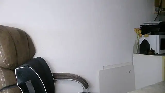 MartaXLove online show from April 7, 6:19 pm