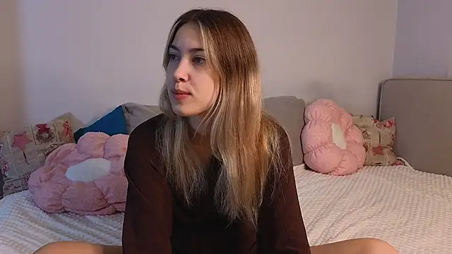 AngelicRice online show from October 5, 11:30 am